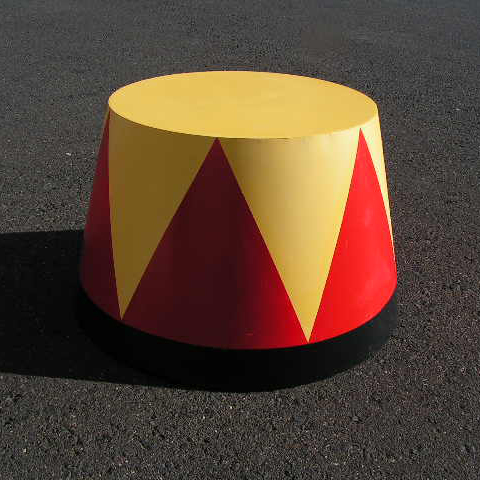 PLINTH, Circus - Low Red & Yellow 75 Dia x 45cm H